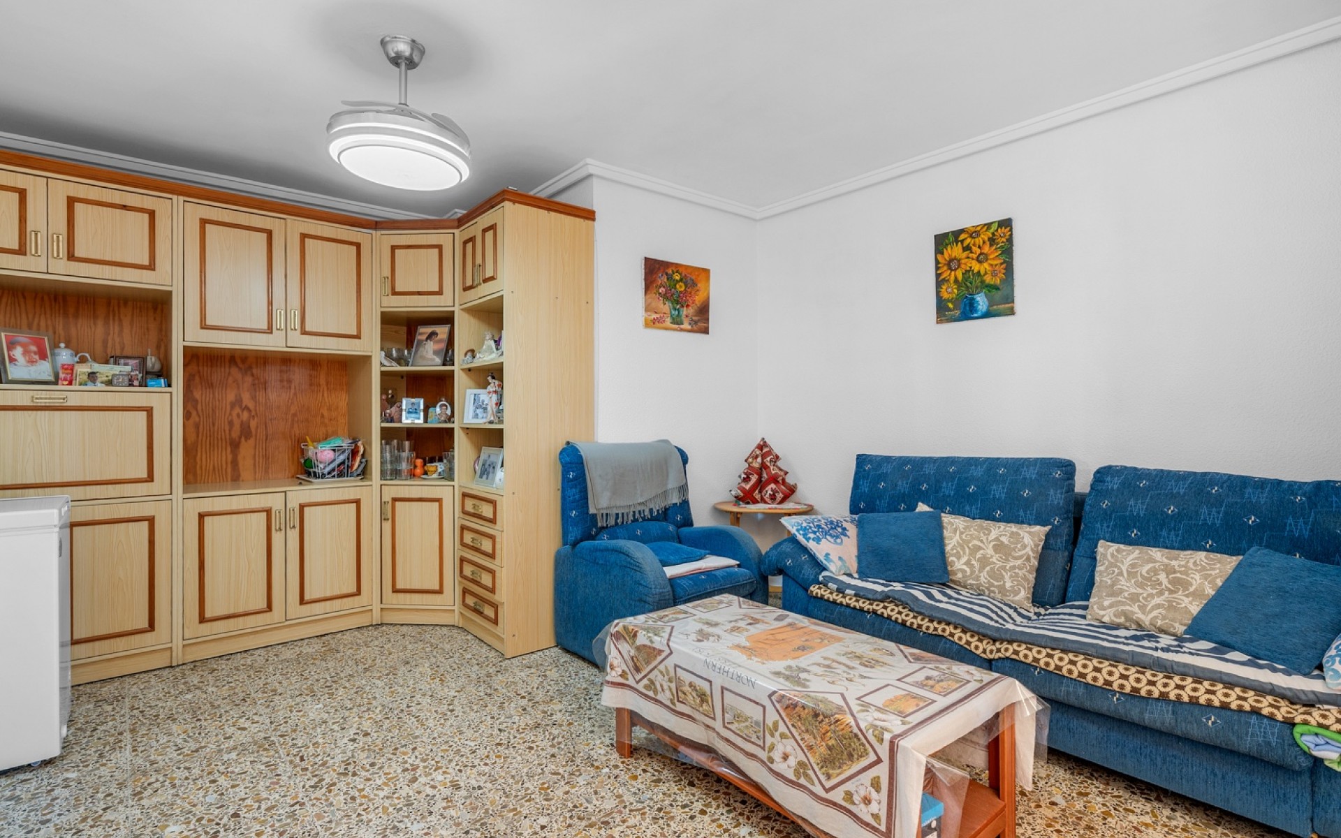 Resale - Apartment - Arenales Del Sol - Segunda linea playa