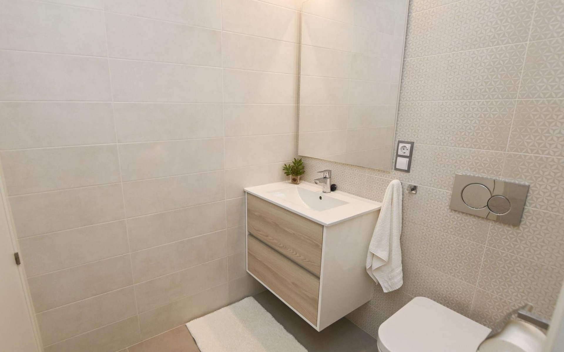 Resale - Apartment - Arenales Del Sol