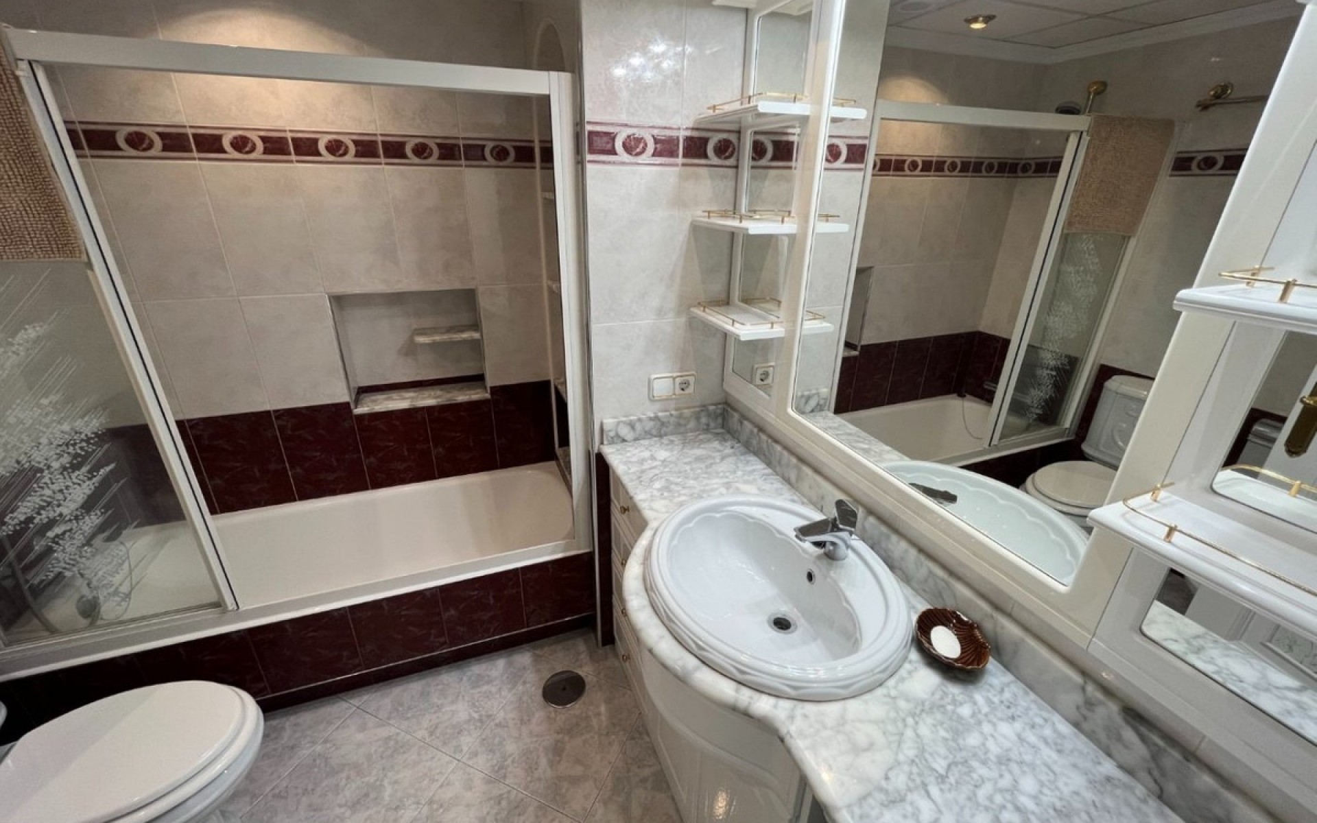 Resale - Apartment - Benidorm - Benidorm Centro