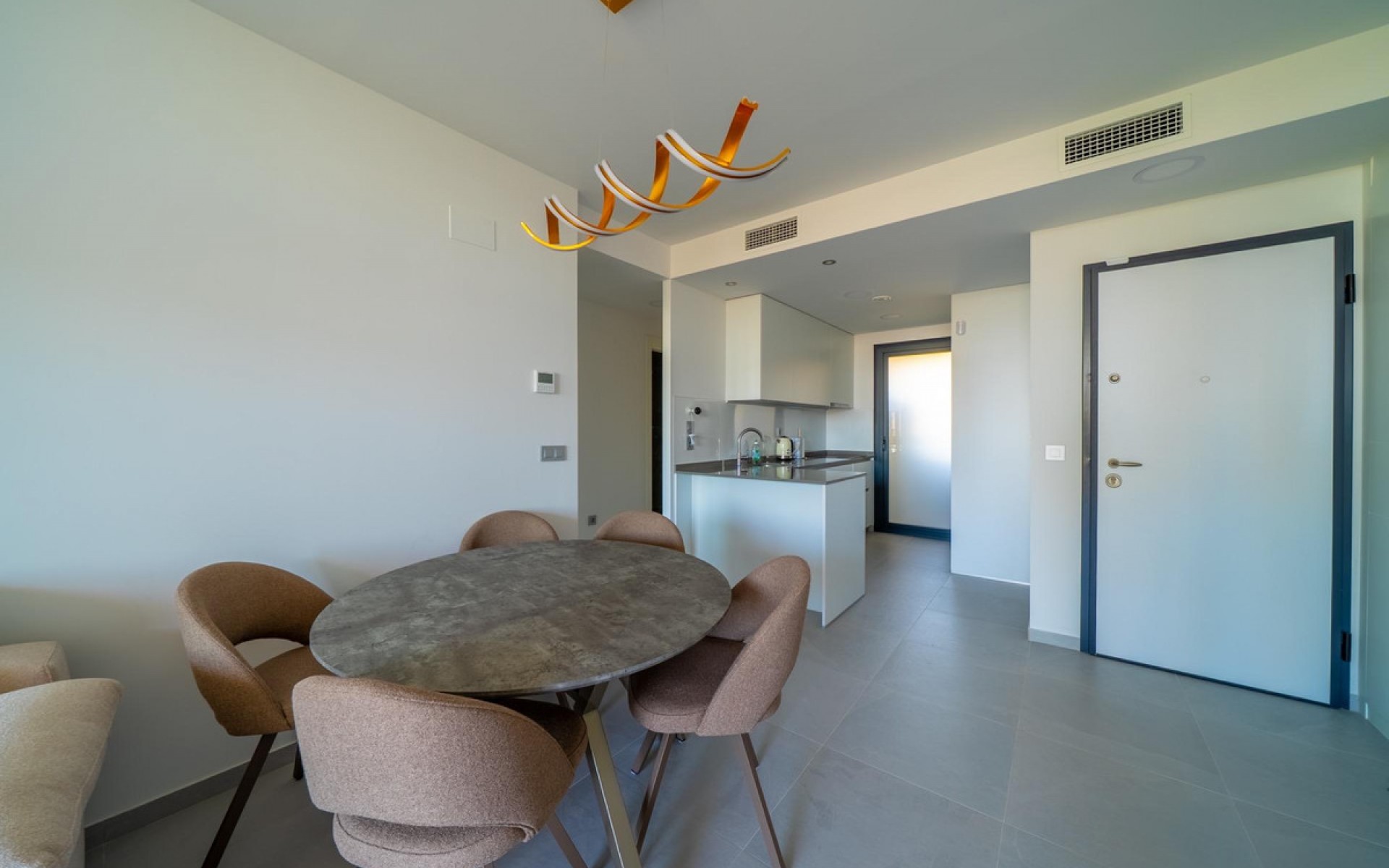 Resale - Apartment - Benidorm - Benidorm Centro