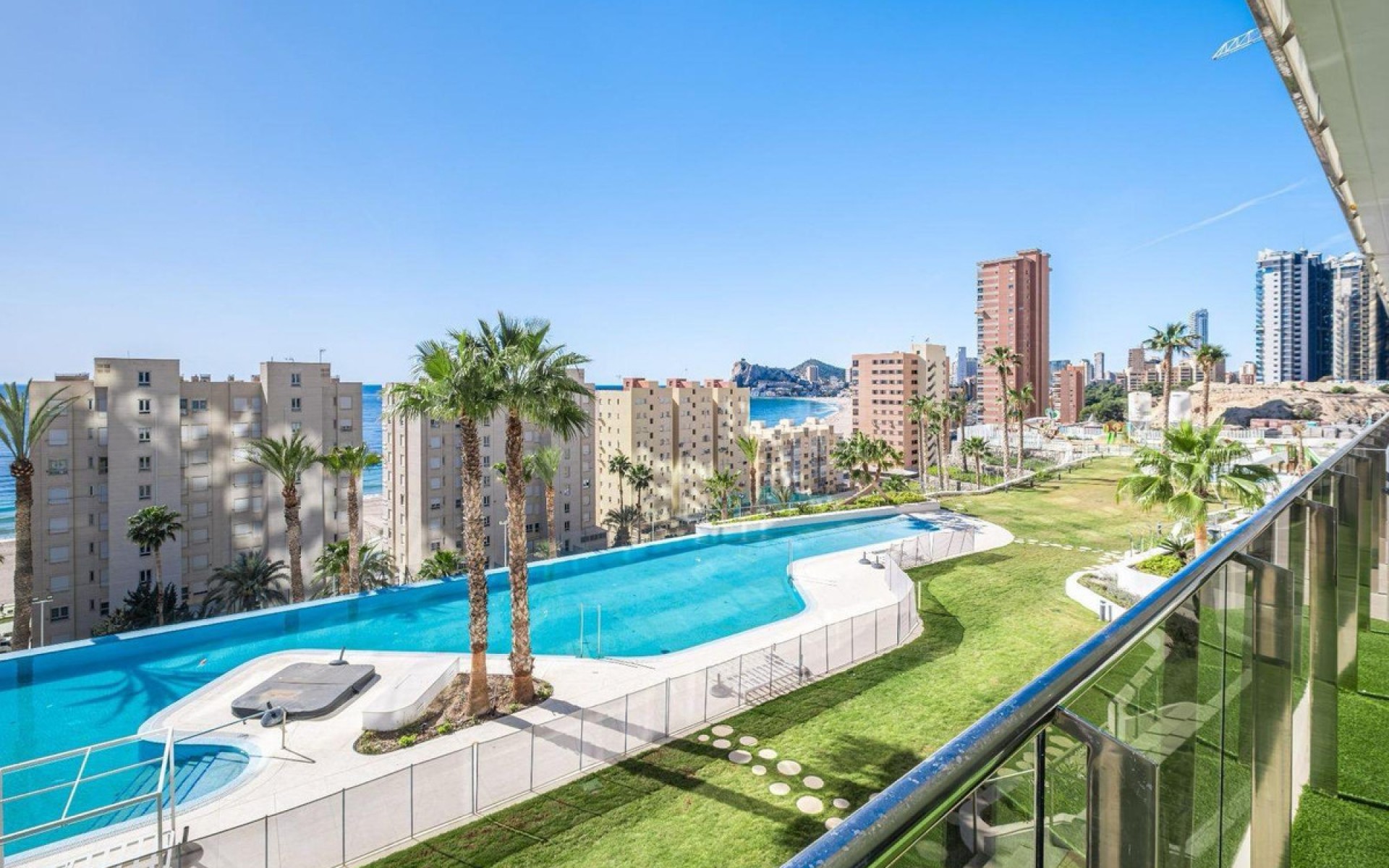 Resale - Apartment - Benidorm - Benidorm Centro