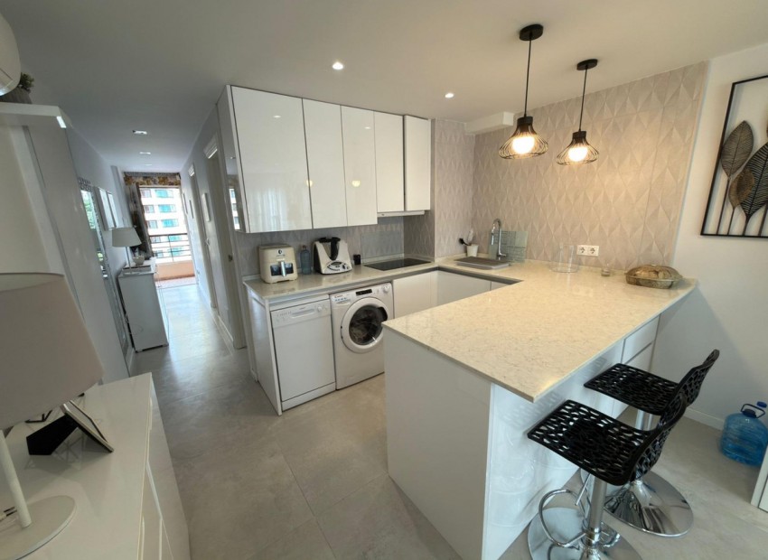 Resale - Apartment - Benidorm - Benidorm Centro