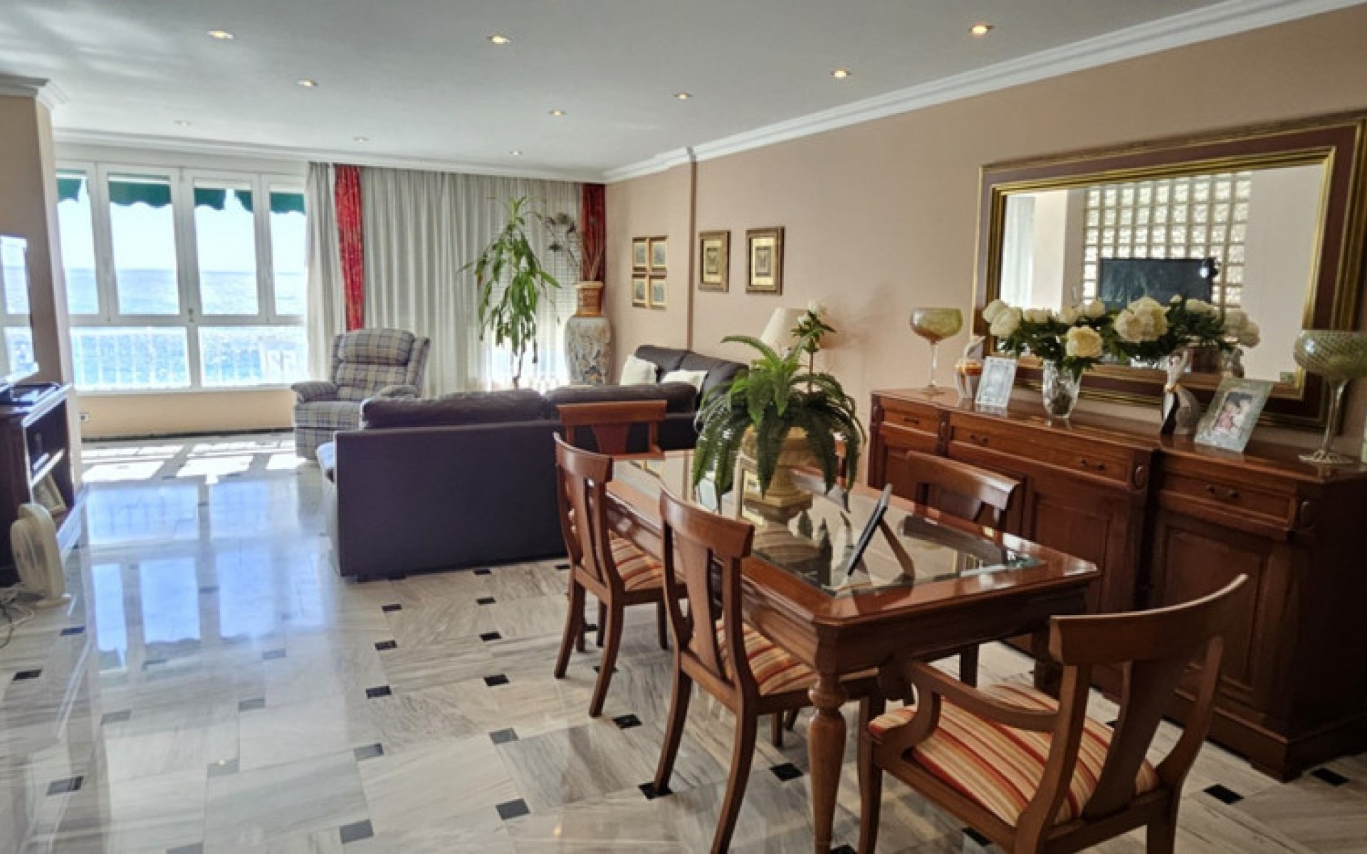 Resale - Apartment - Benidorm - Benidorm Centro