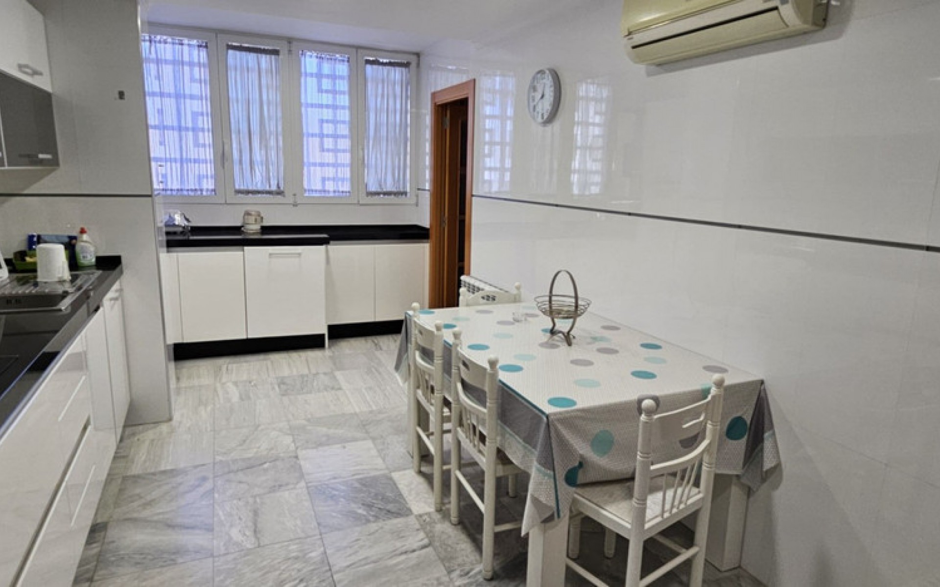 Resale - Apartment - Benidorm - Benidorm Centro