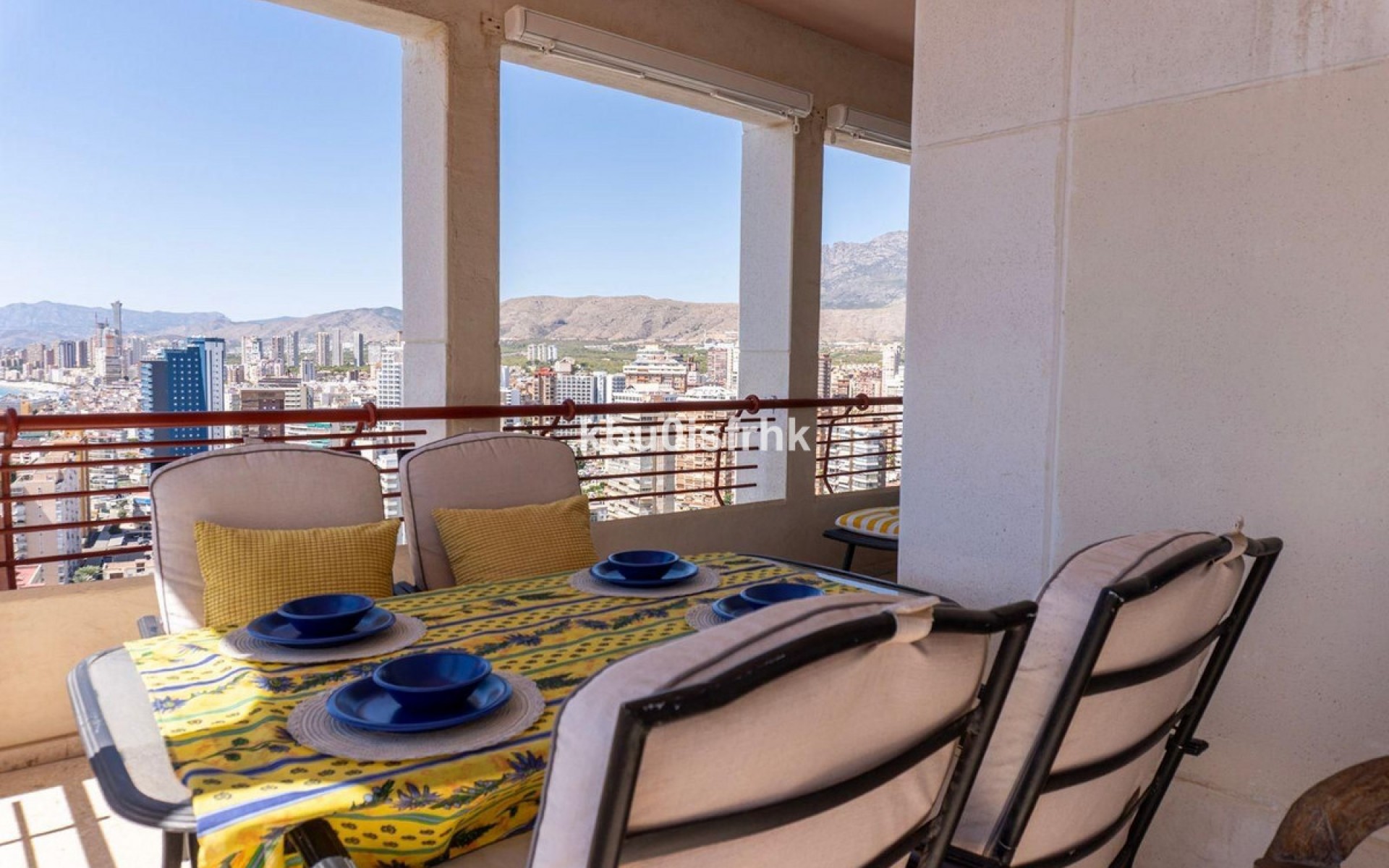 Resale - Apartment - Benidorm - Benidorm Centro