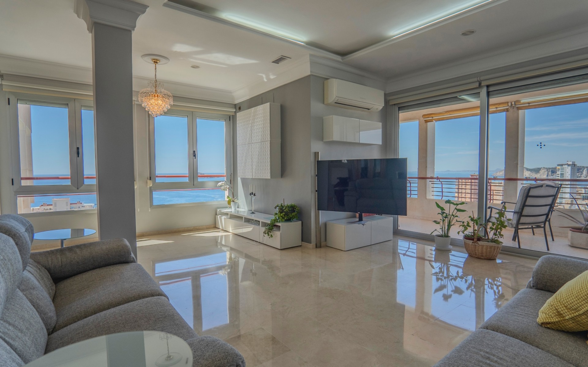 Resale - Apartment - Benidorm