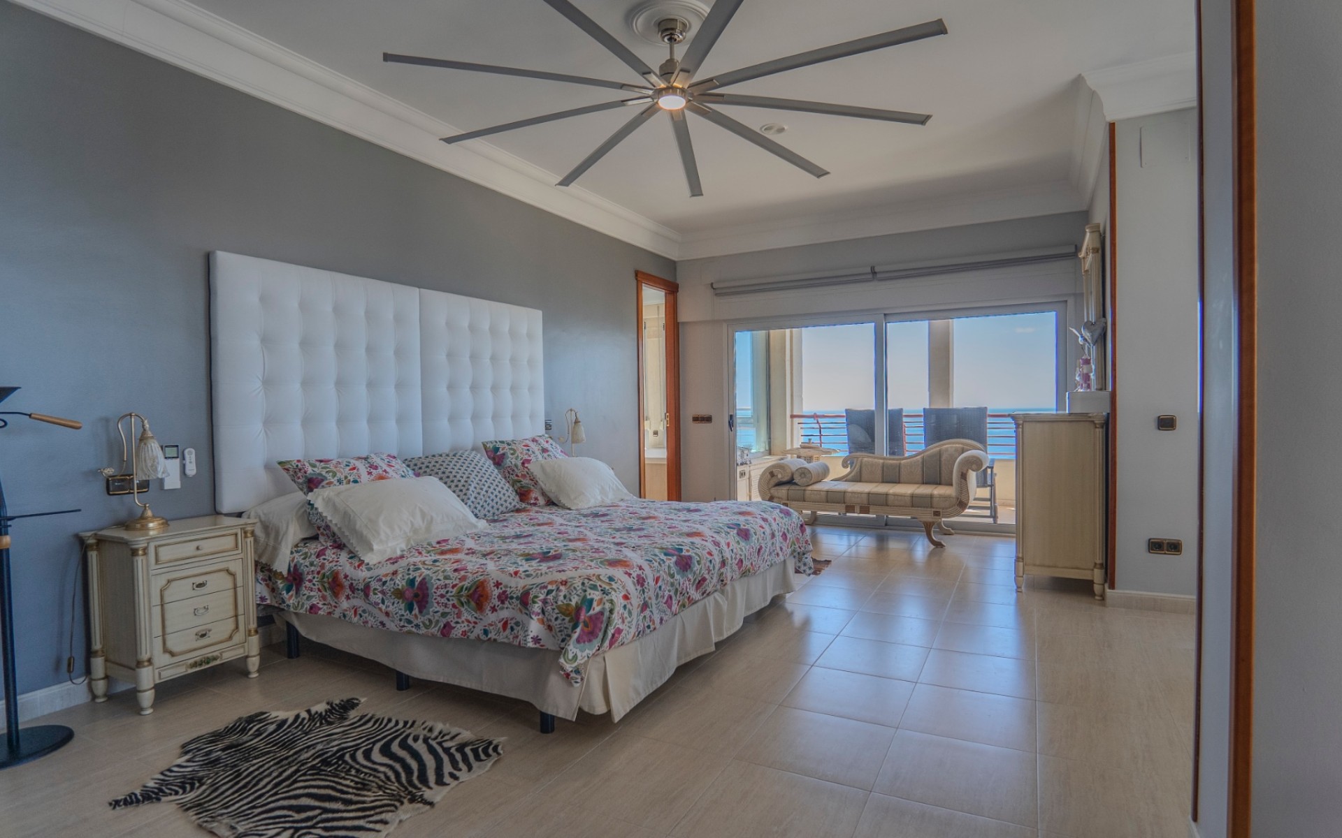 Resale - Apartment - Benidorm