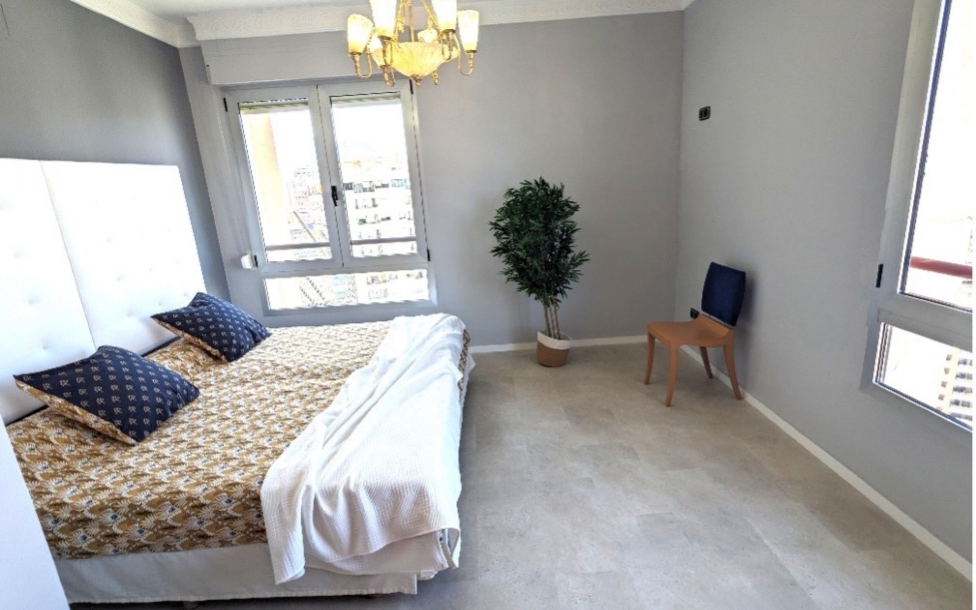 Resale - Apartment - Benidorm