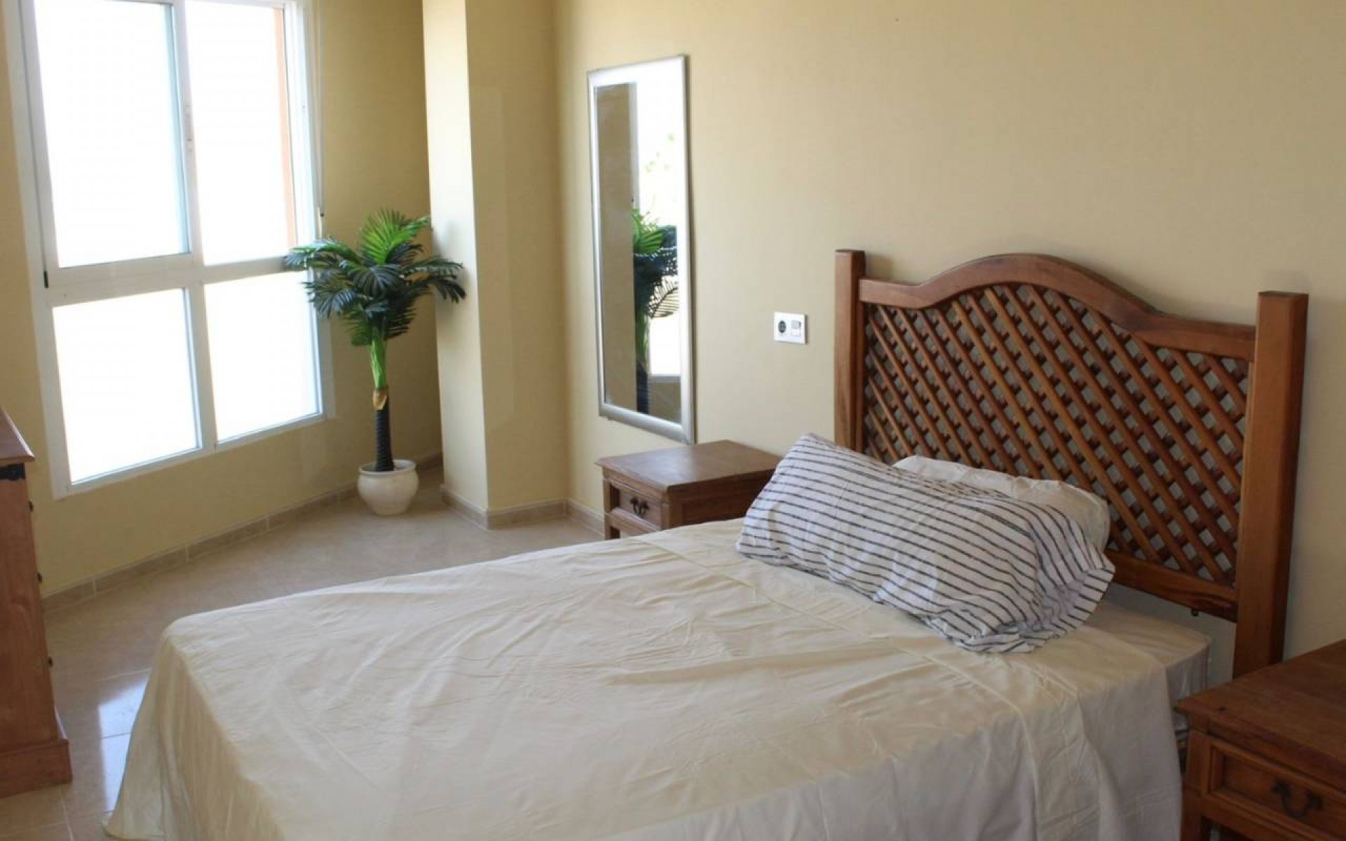 Resale - Apartment - Benijofar