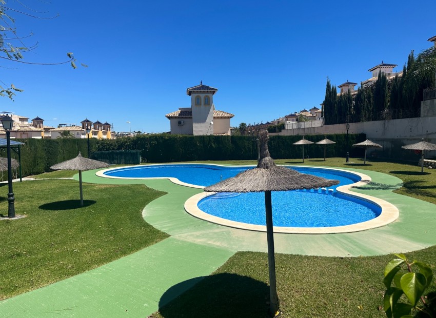 Resale - Apartment - Cabo Roig