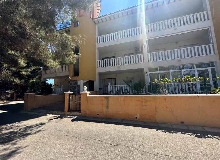 Resale - Apartment - Cabo Roig