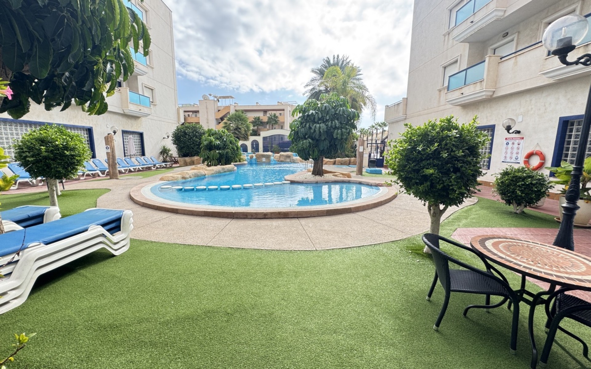 Resale - Apartment - Cabo Roig