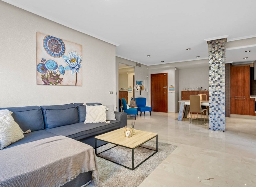 Resale - Apartment - Cabo Roig