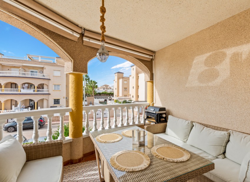 Resale - Apartment - Cabo Roig