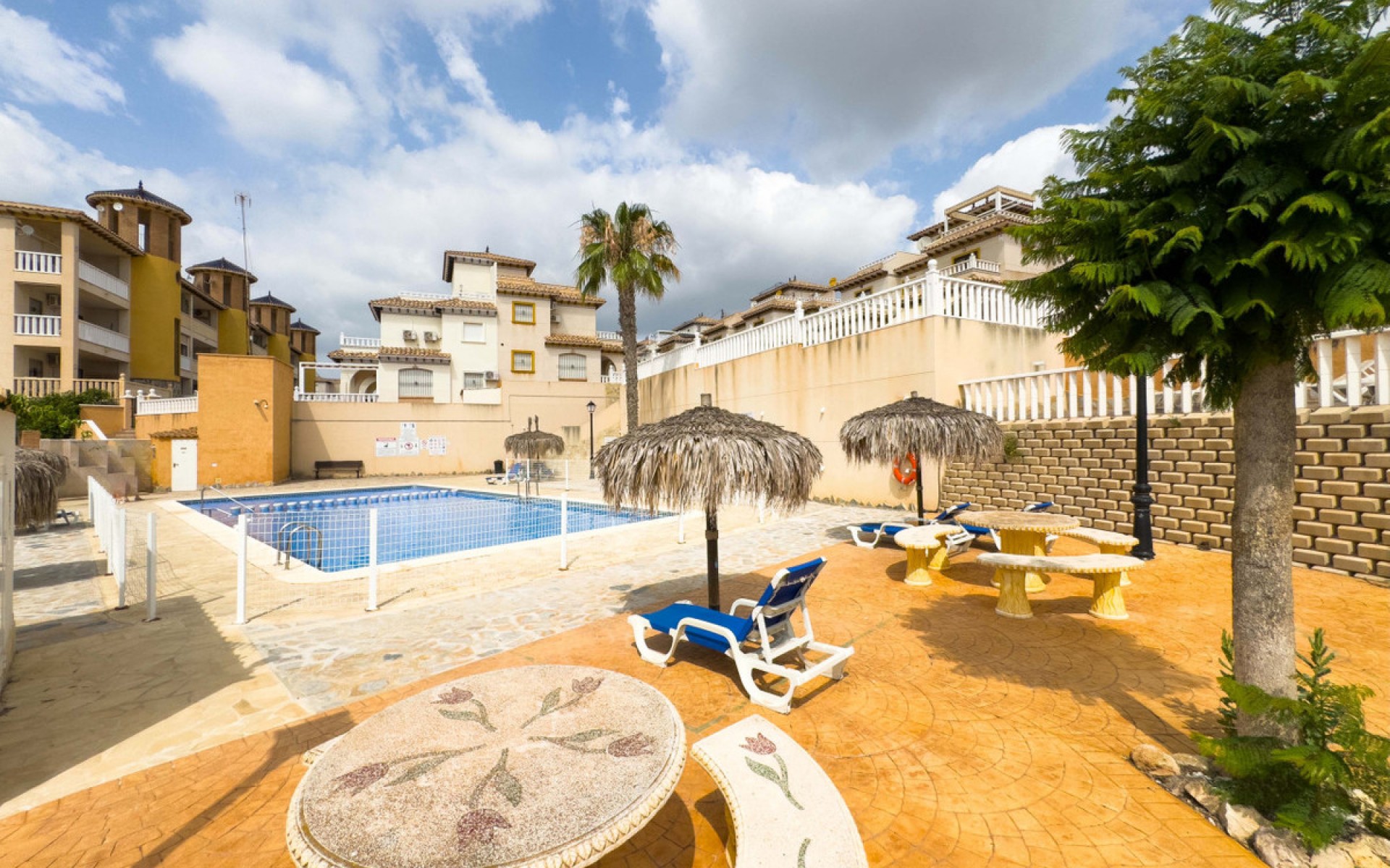 Resale - Apartment - Cabo Roig