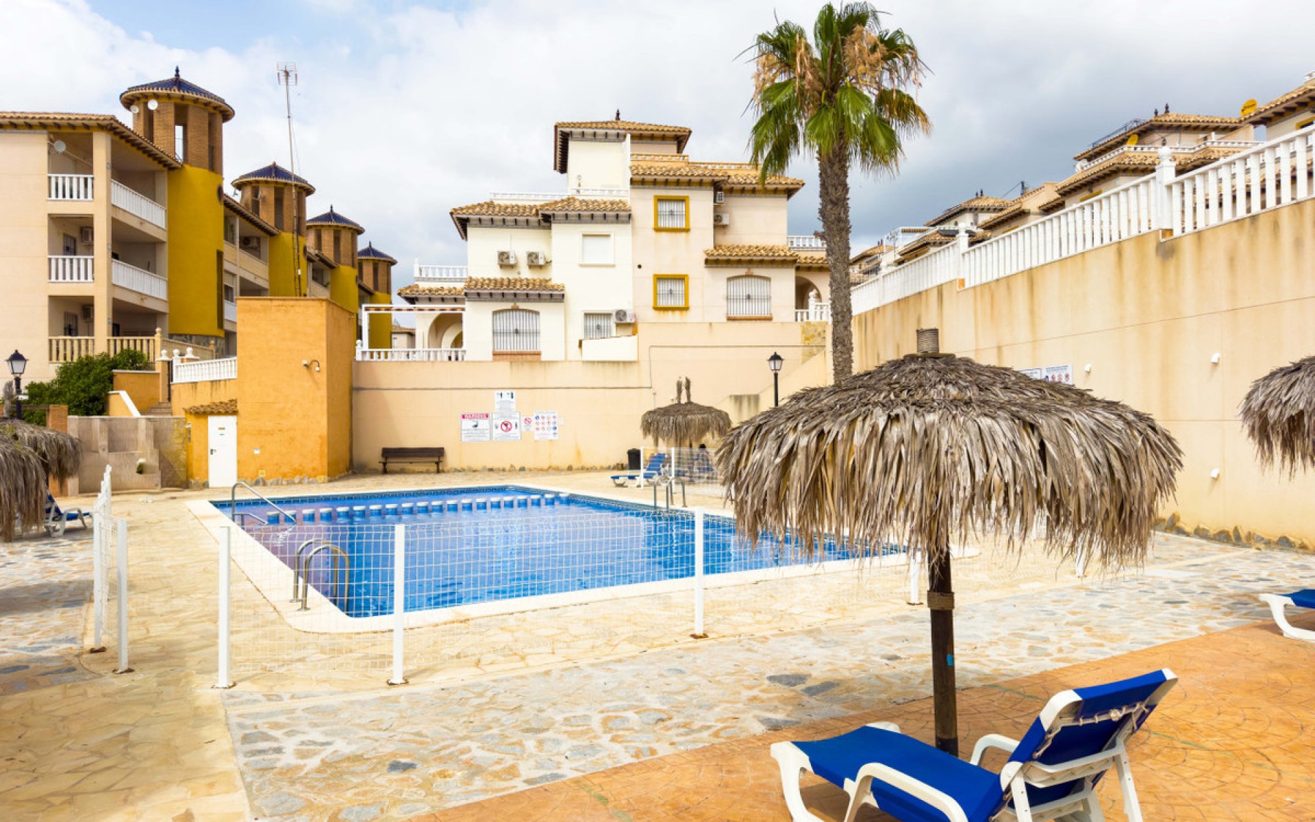 Resale - Apartment - Cabo Roig