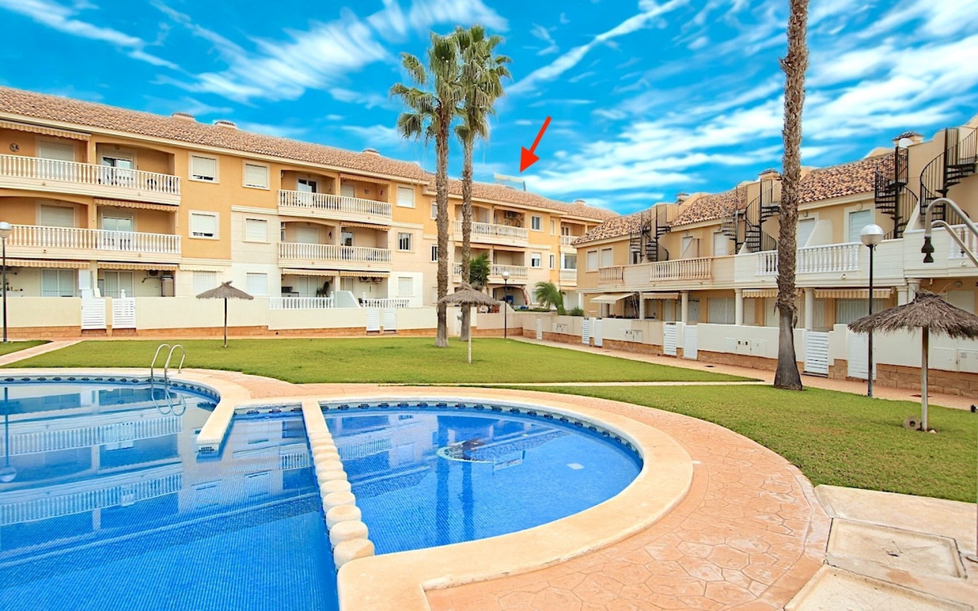 Resale - Apartment - Cabo Roig