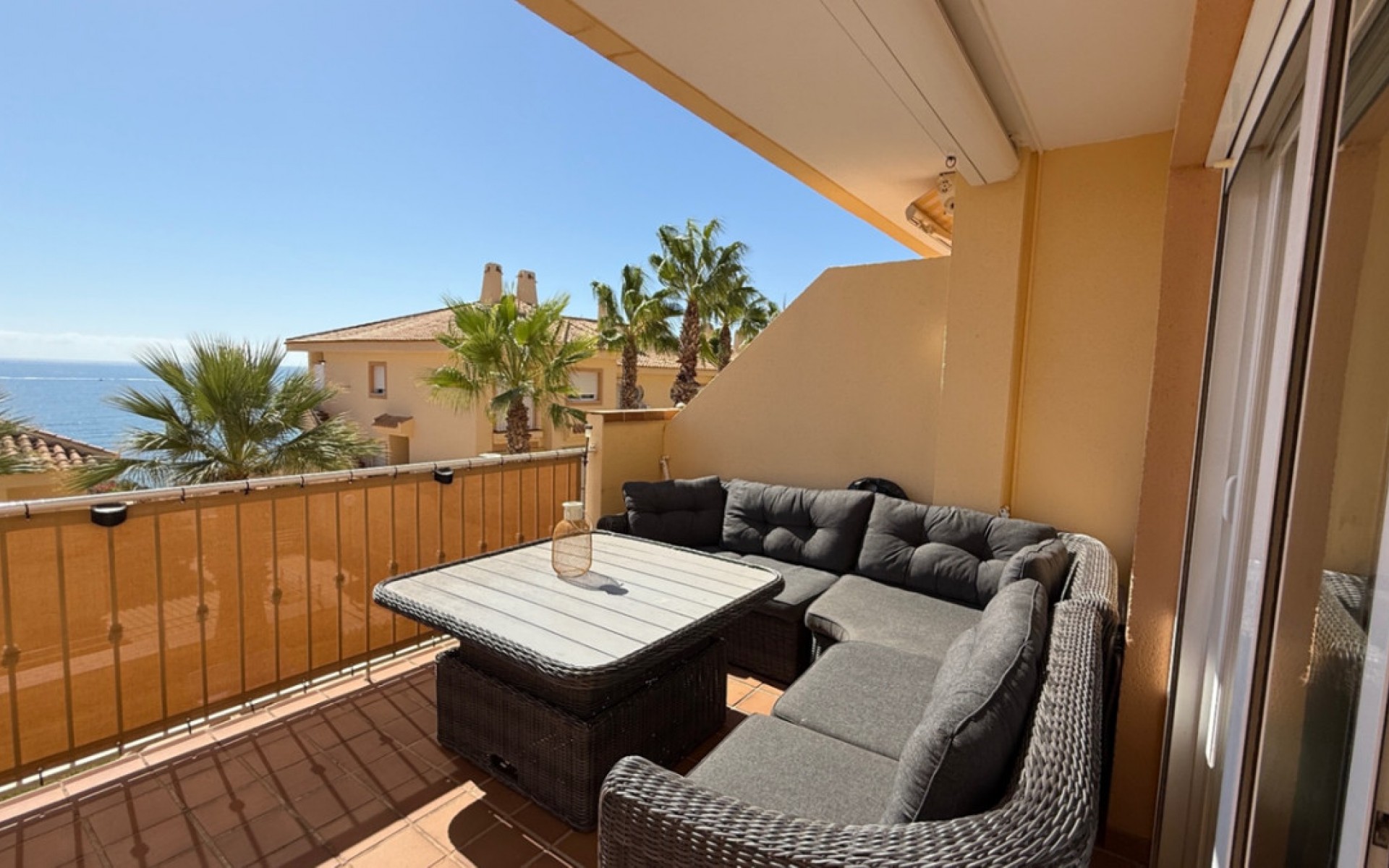 Resale - Apartment - Cabo Roig