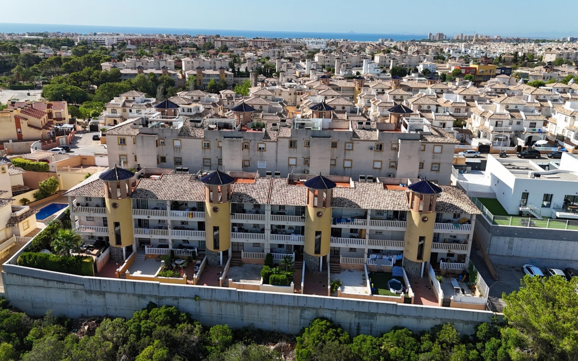 Resale - Apartment - Cabo Roig