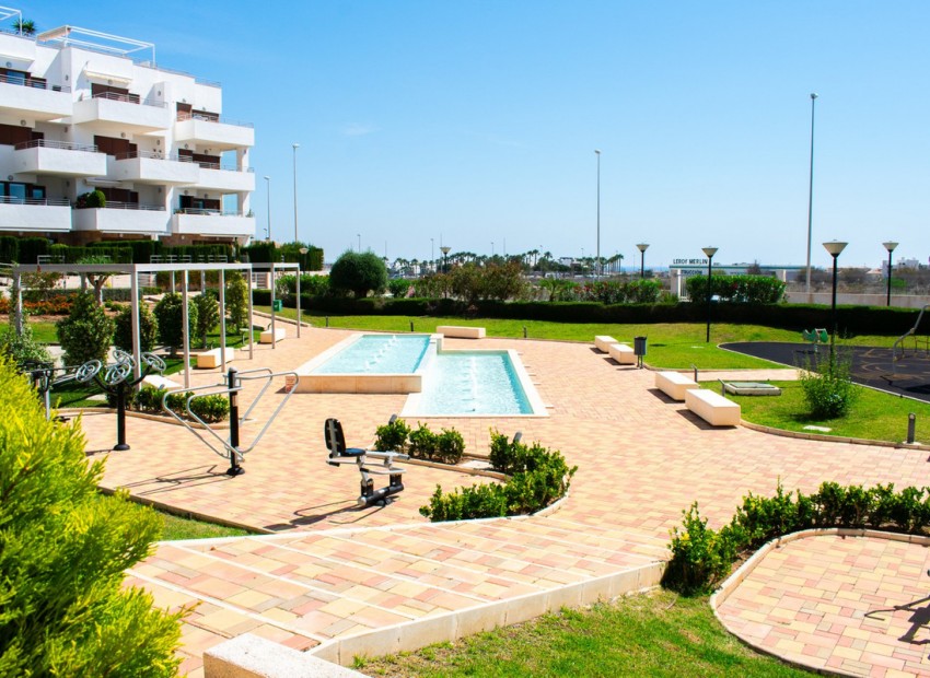 Resale - Apartment - Cabo Roig