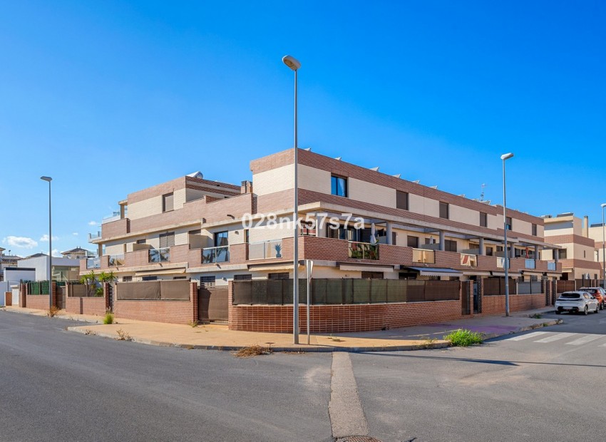 Resale - Apartment - Cabo Roig