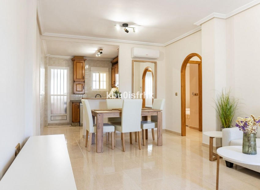 Resale - Apartment - Cabo Roig