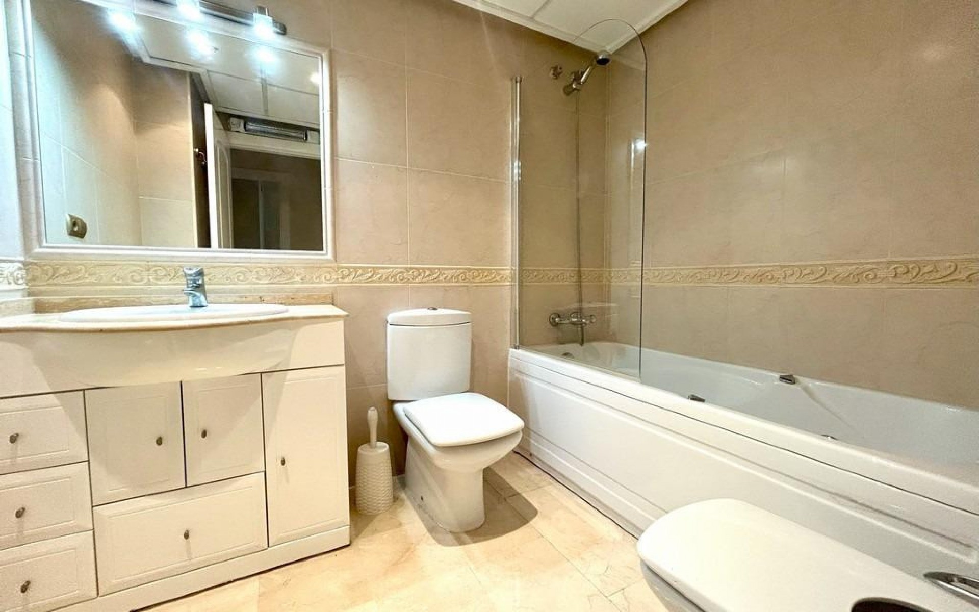 Resale - Apartment - Cabo Roig