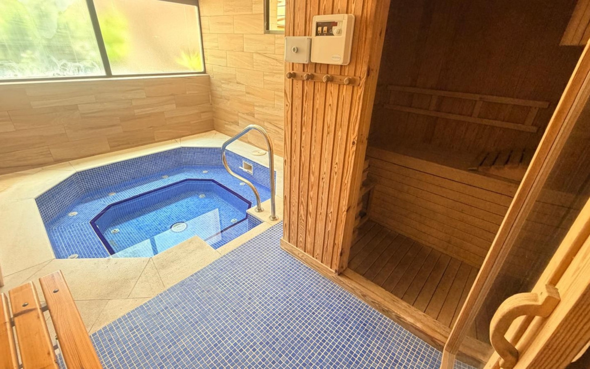 Resale - Apartment - Cabo Roig