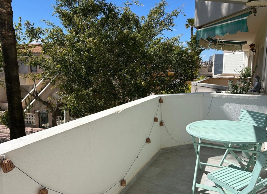 Resale - Apartment - Cabo Roig