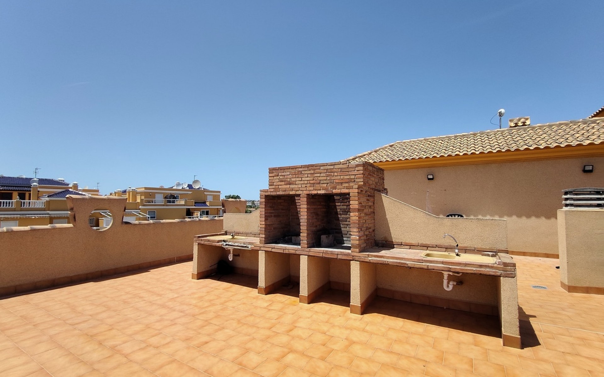 Resale - Apartment - Cabo Roig