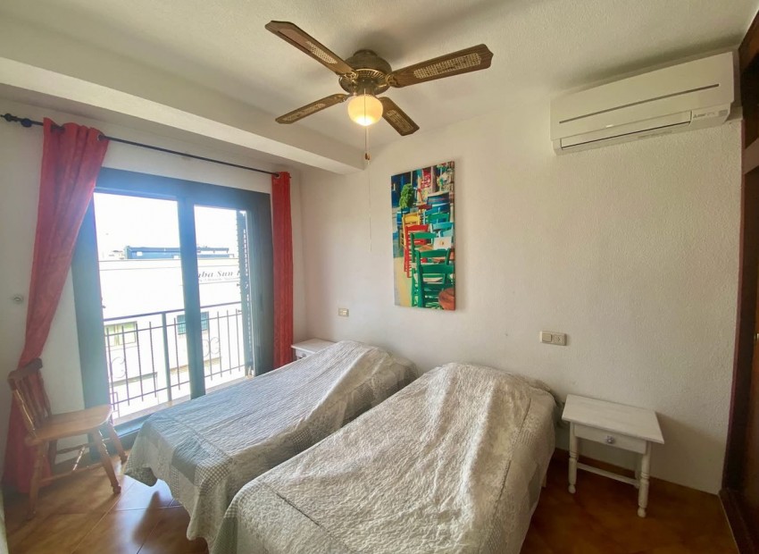 Resale - Apartment - Cabo Roig