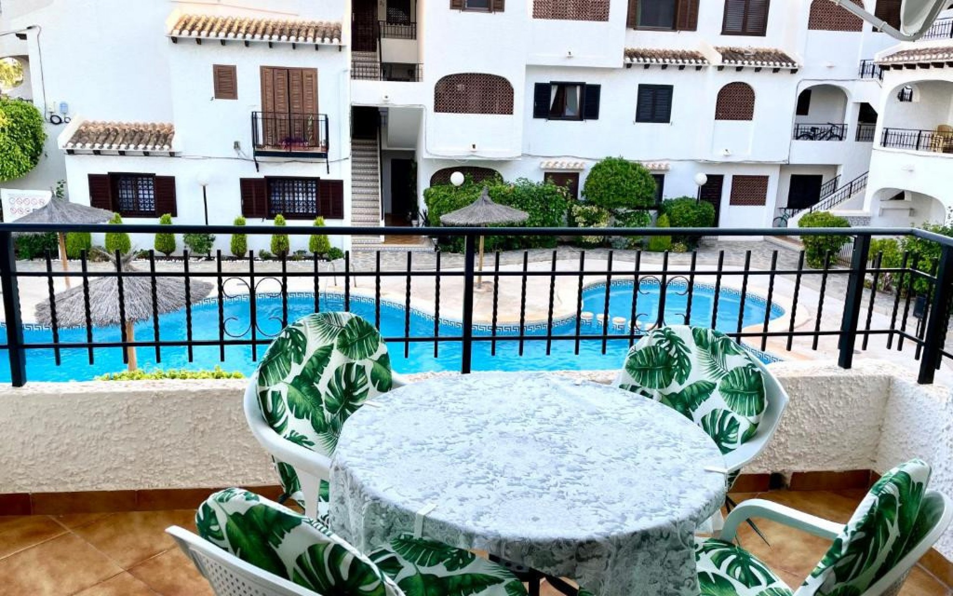 Resale - Apartment - Cabo Roig