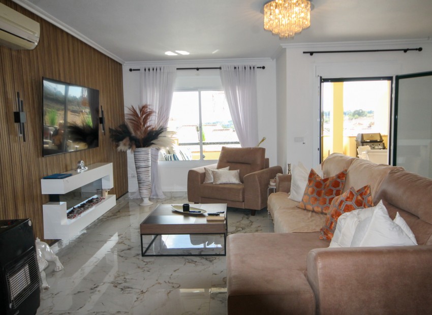 Resale - Apartment - Campoamor