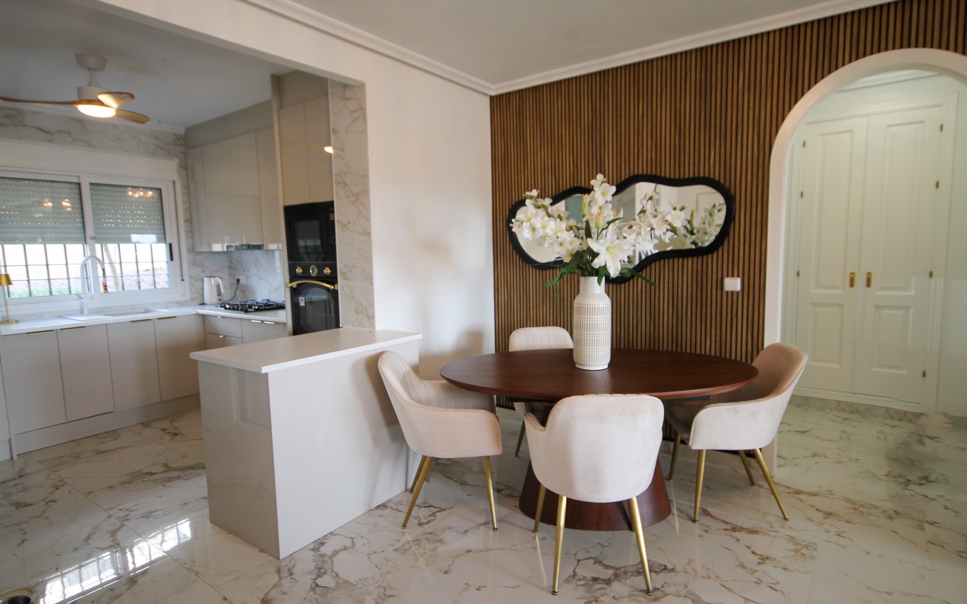 Resale - Apartment - Campoamor