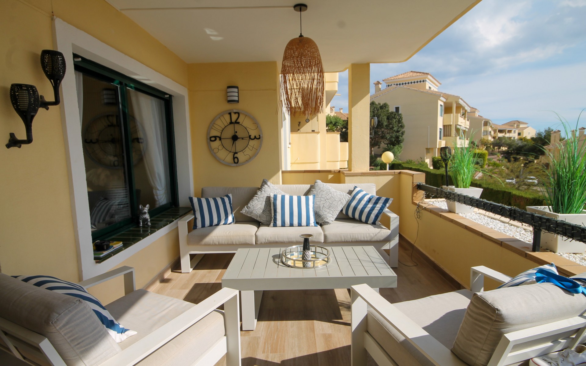 Resale - Apartment - Campoamor