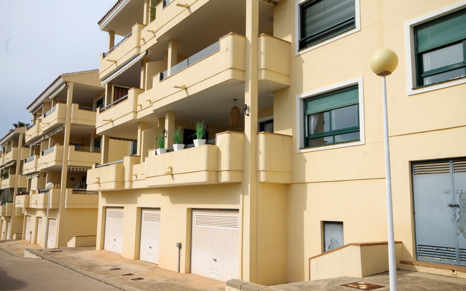 Resale - Apartment - Campoamor