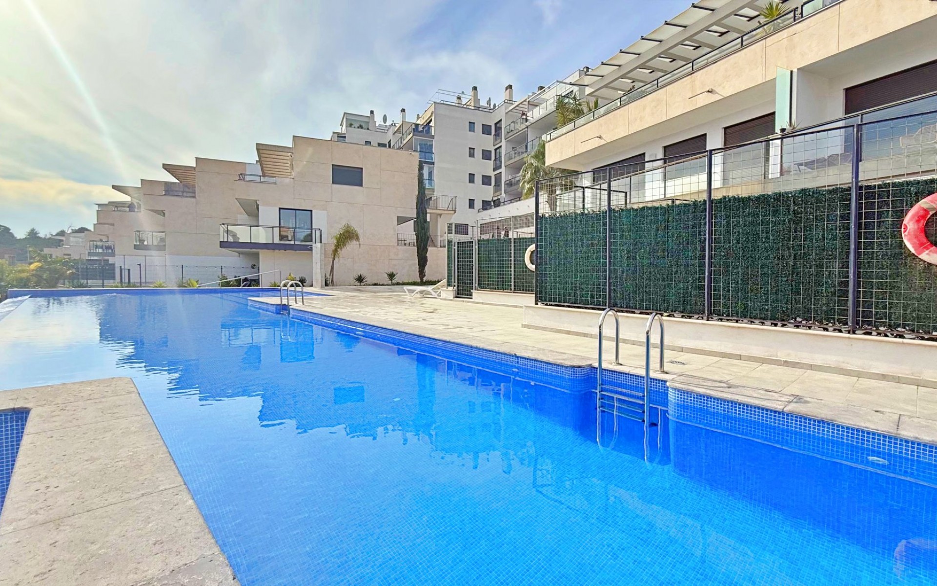 Resale - Apartment - Campoamor