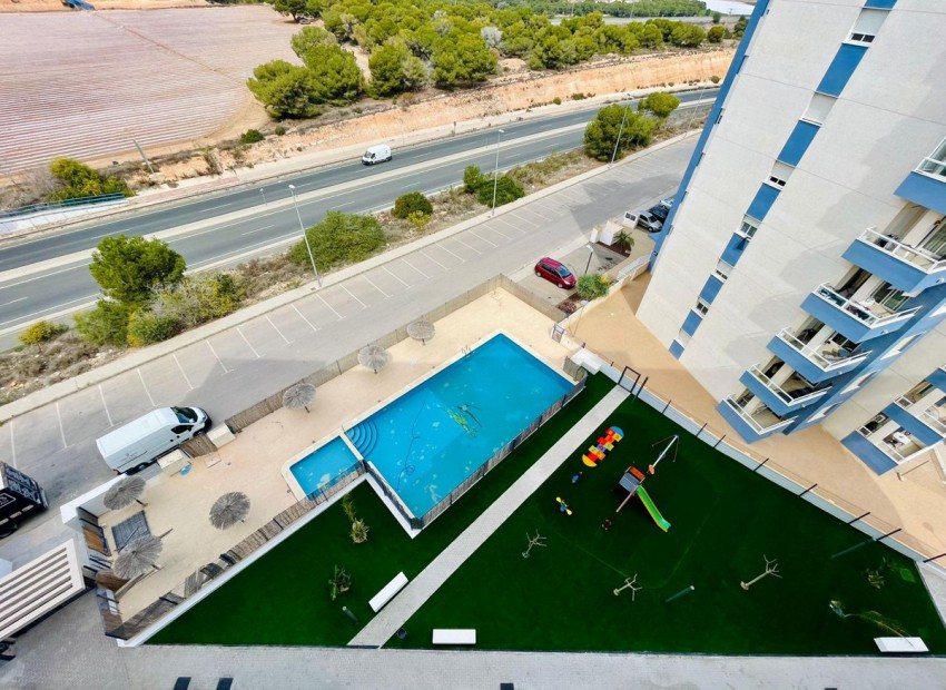 Resale - Apartment - Campoamor