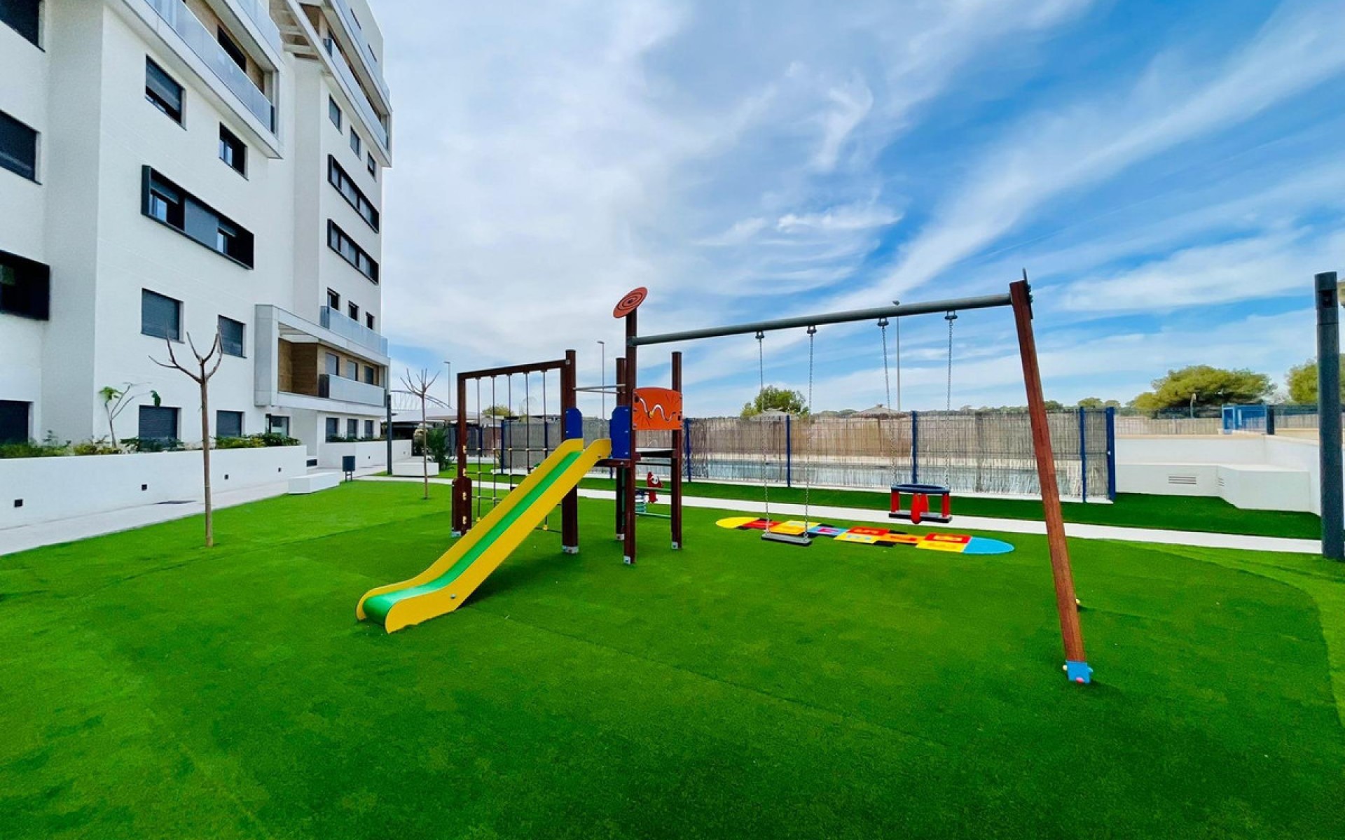 Resale - Apartment - Campoamor