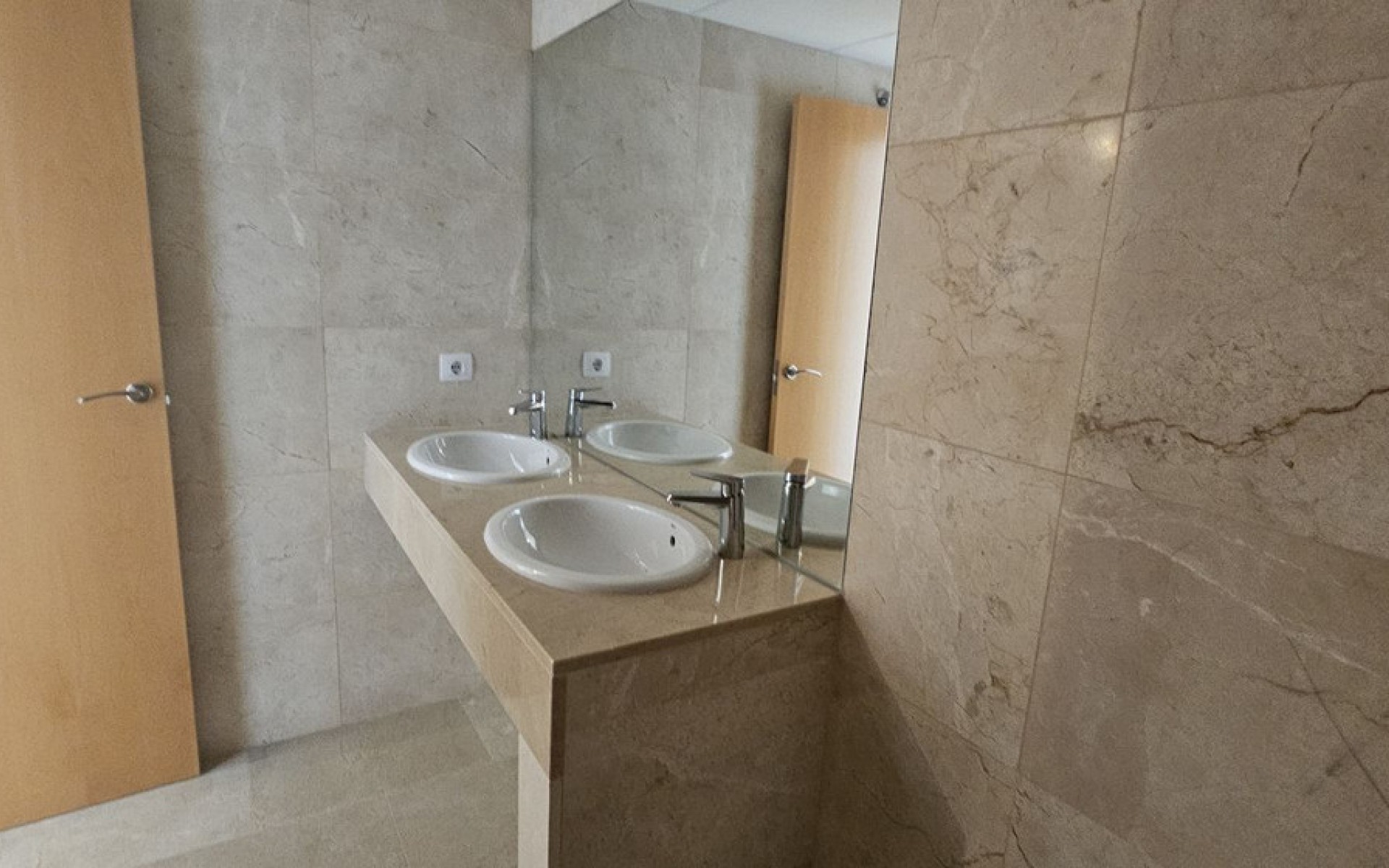 Resale - Apartment - Campoamor