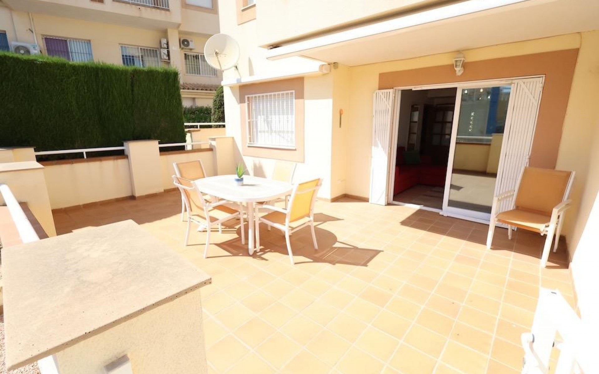 Resale - Apartment - Campoamor