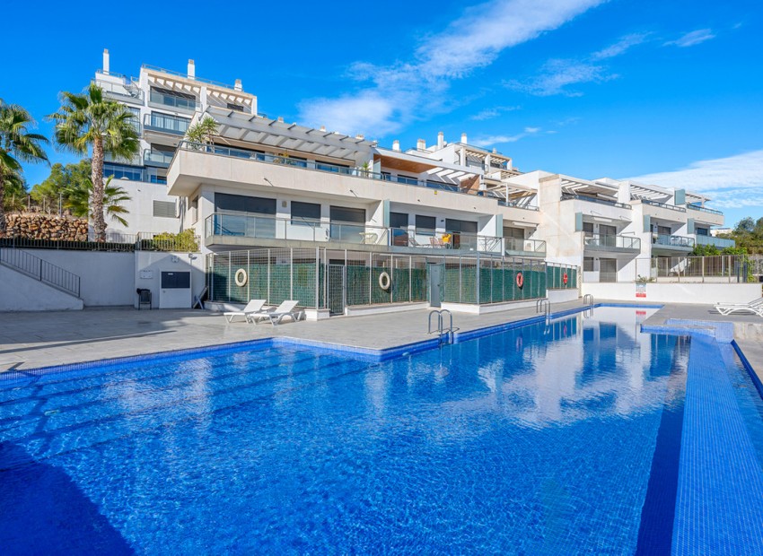Resale - Apartment - Campoamor
