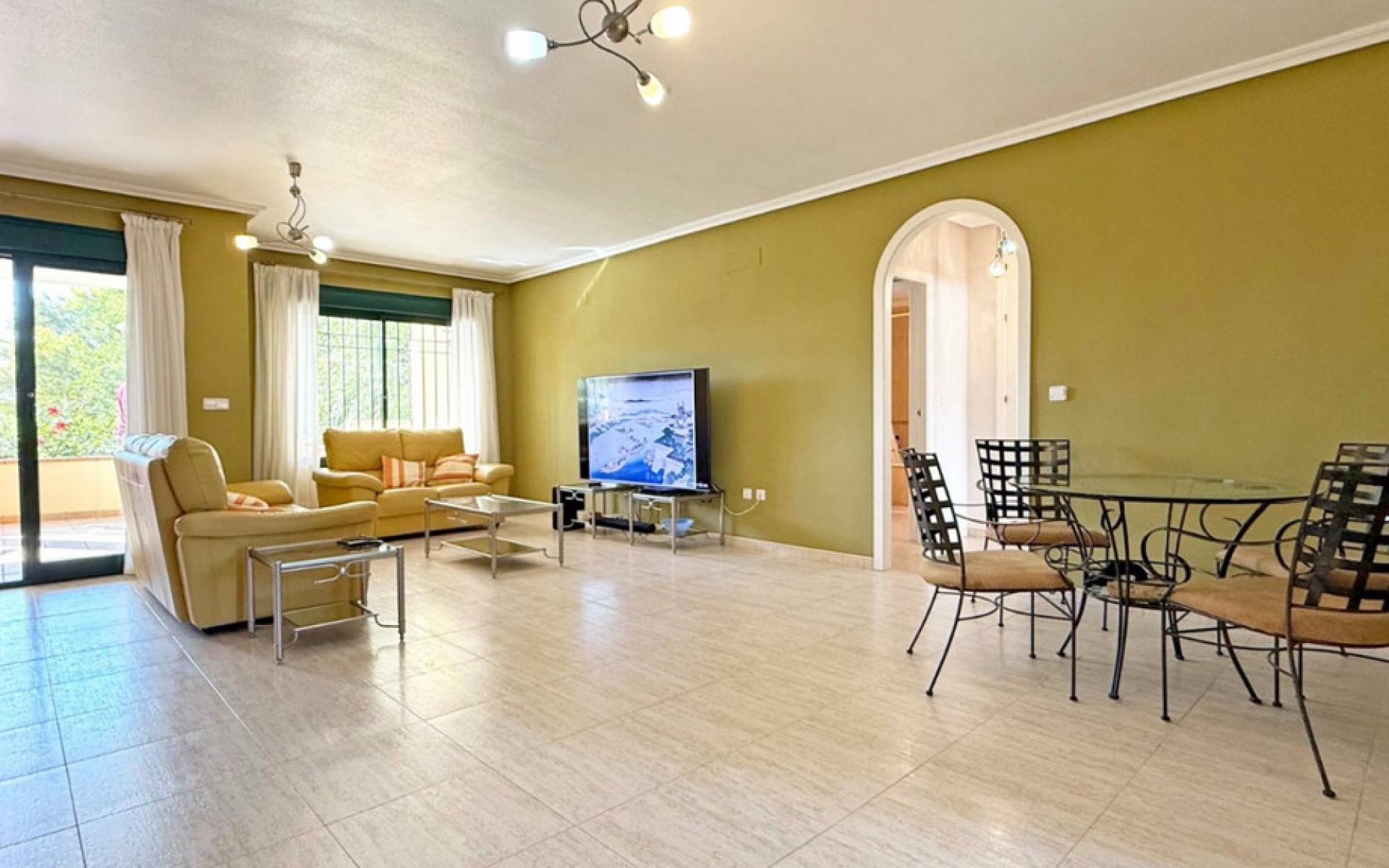 Resale - Apartment - Campoamor