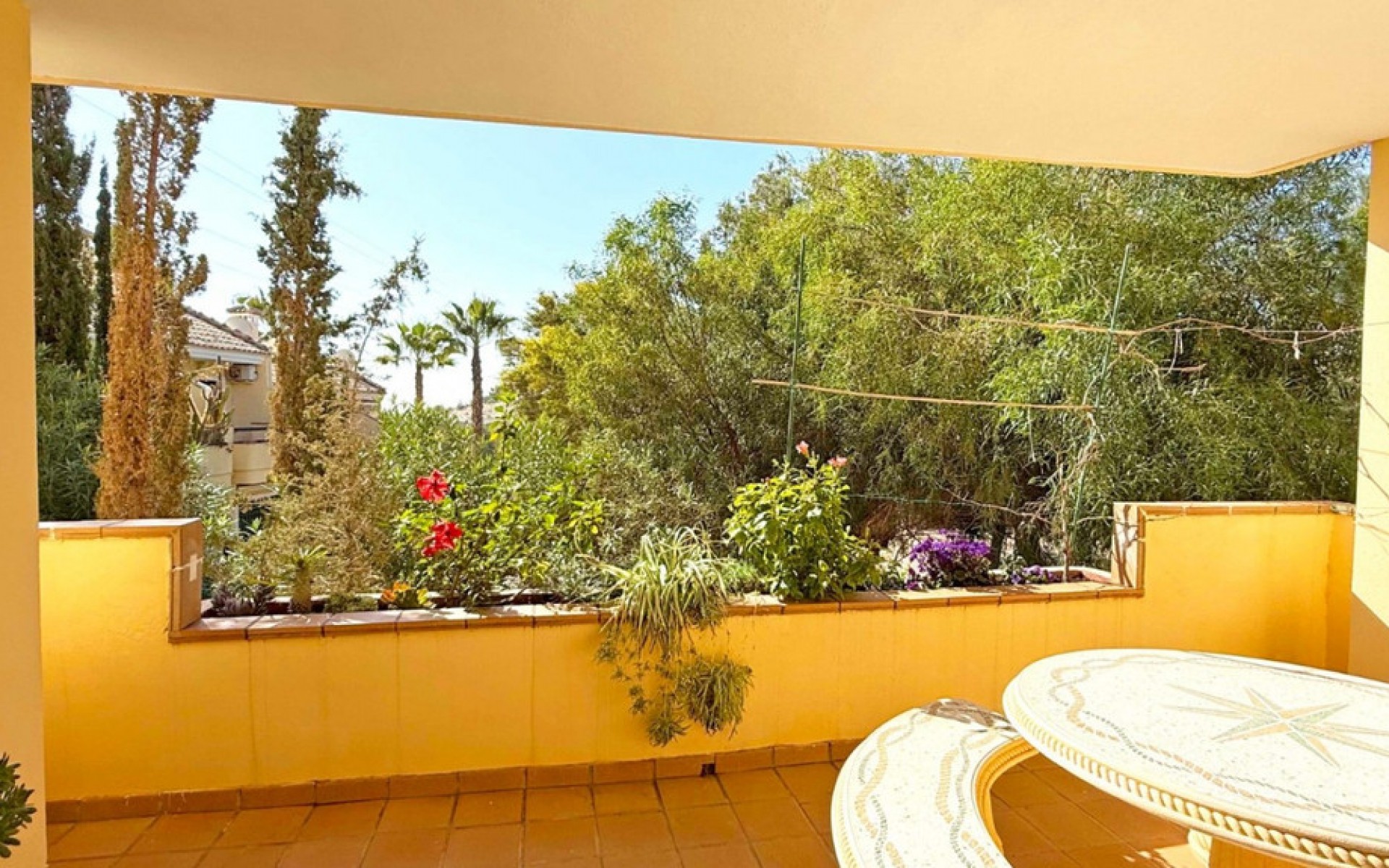 Resale - Apartment - Campoamor