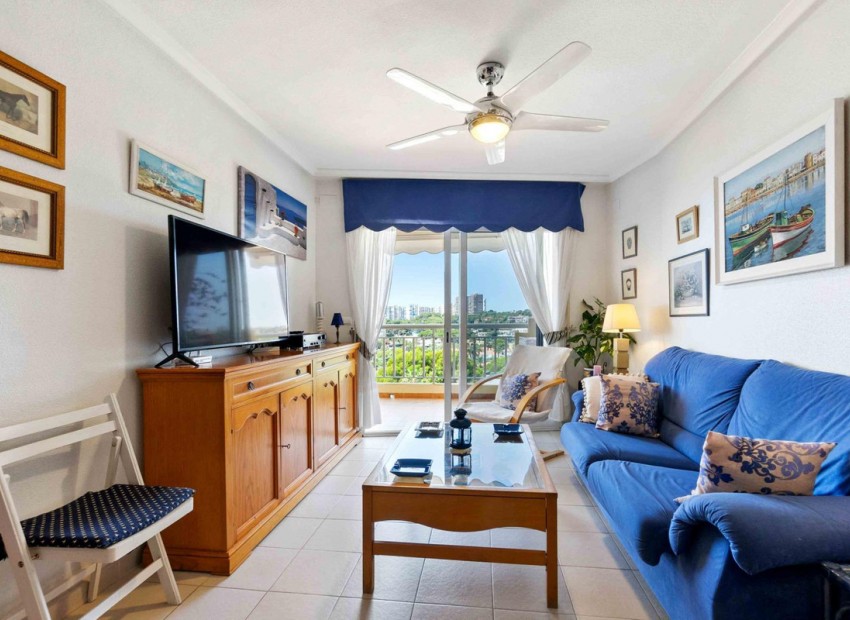 Resale - Apartment - Campoamor