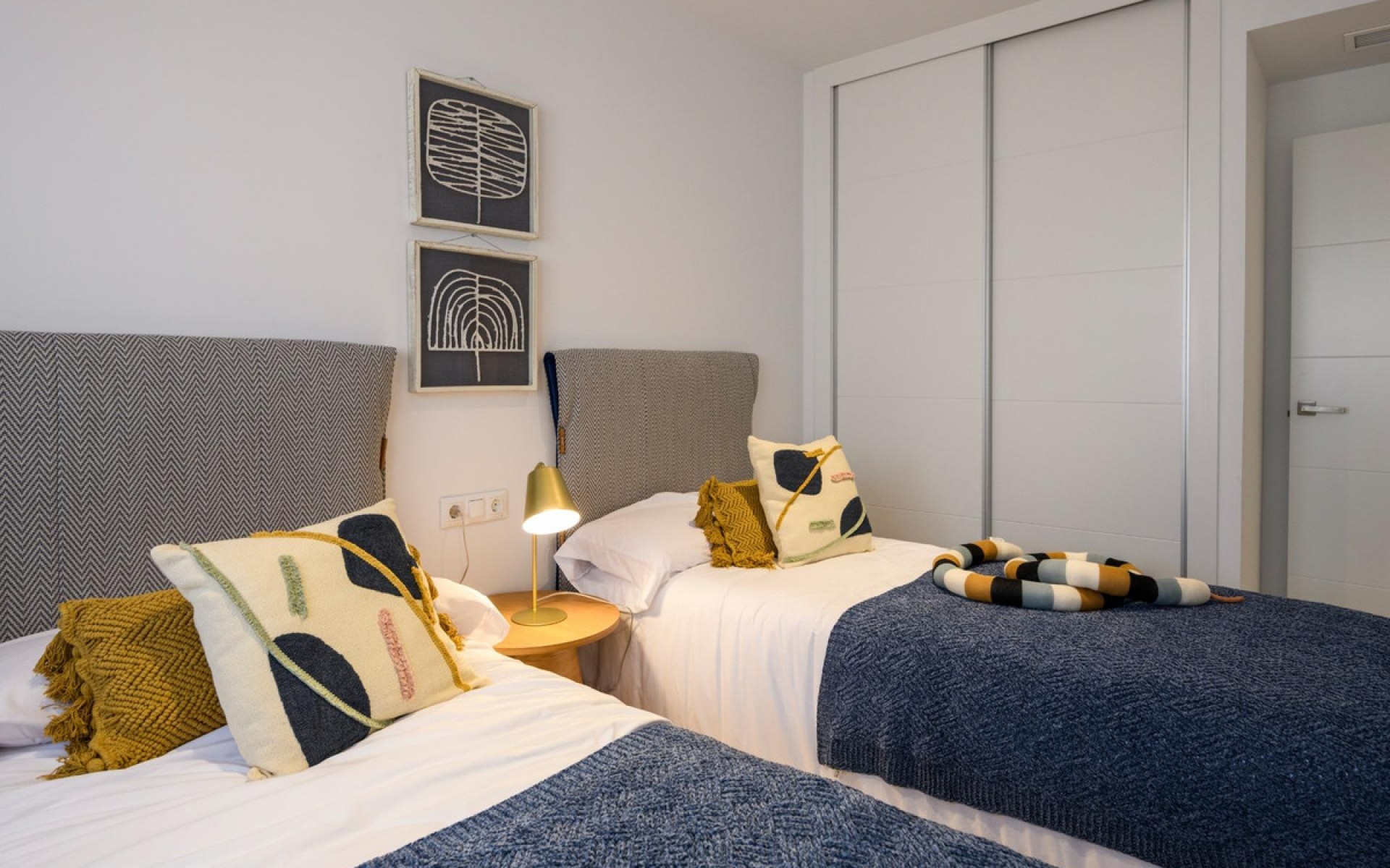 Resale - Apartment - Campoamor