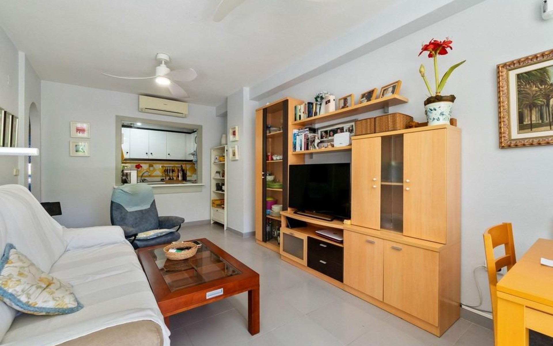 Resale - Apartment - Campoamor