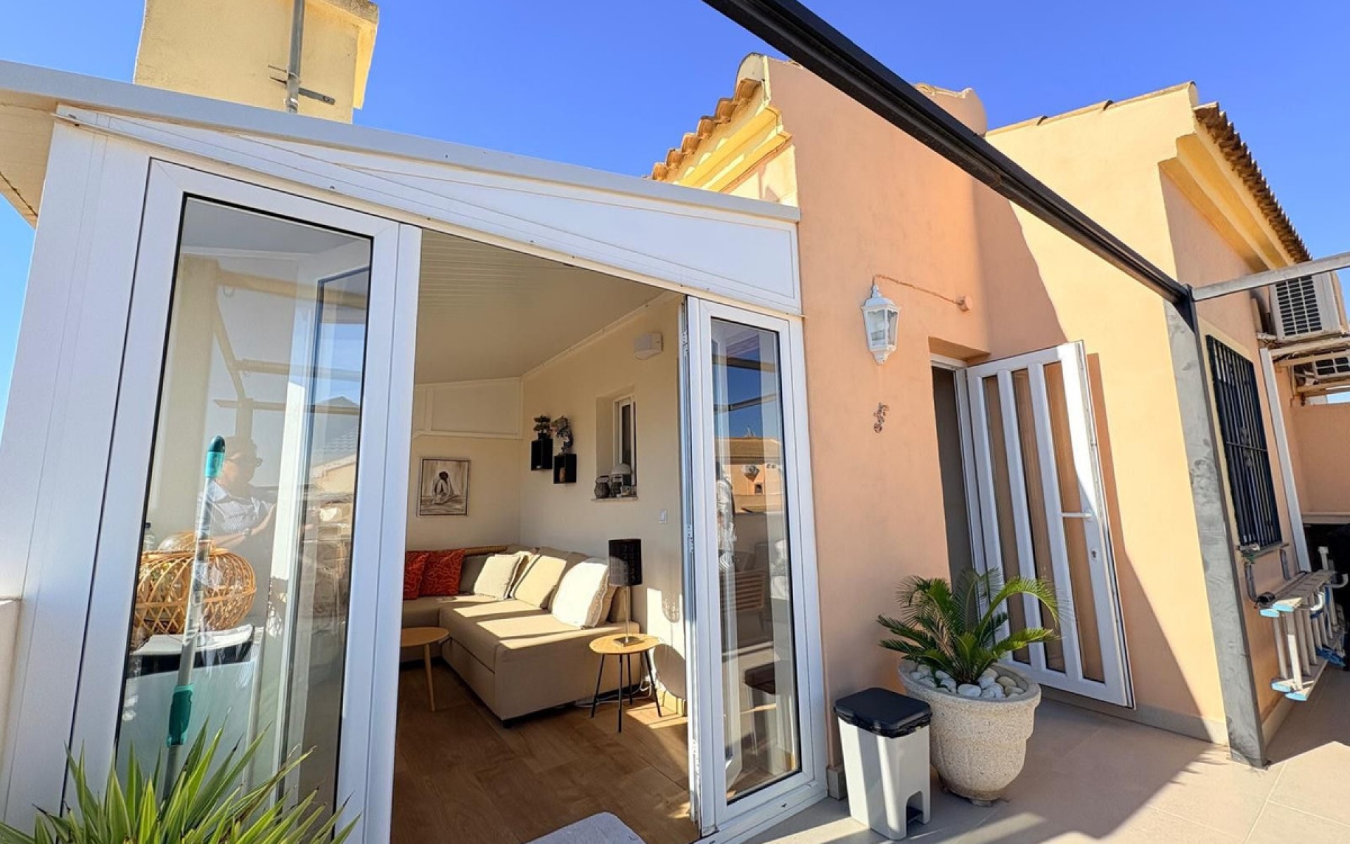Resale - Apartment - Campoamor