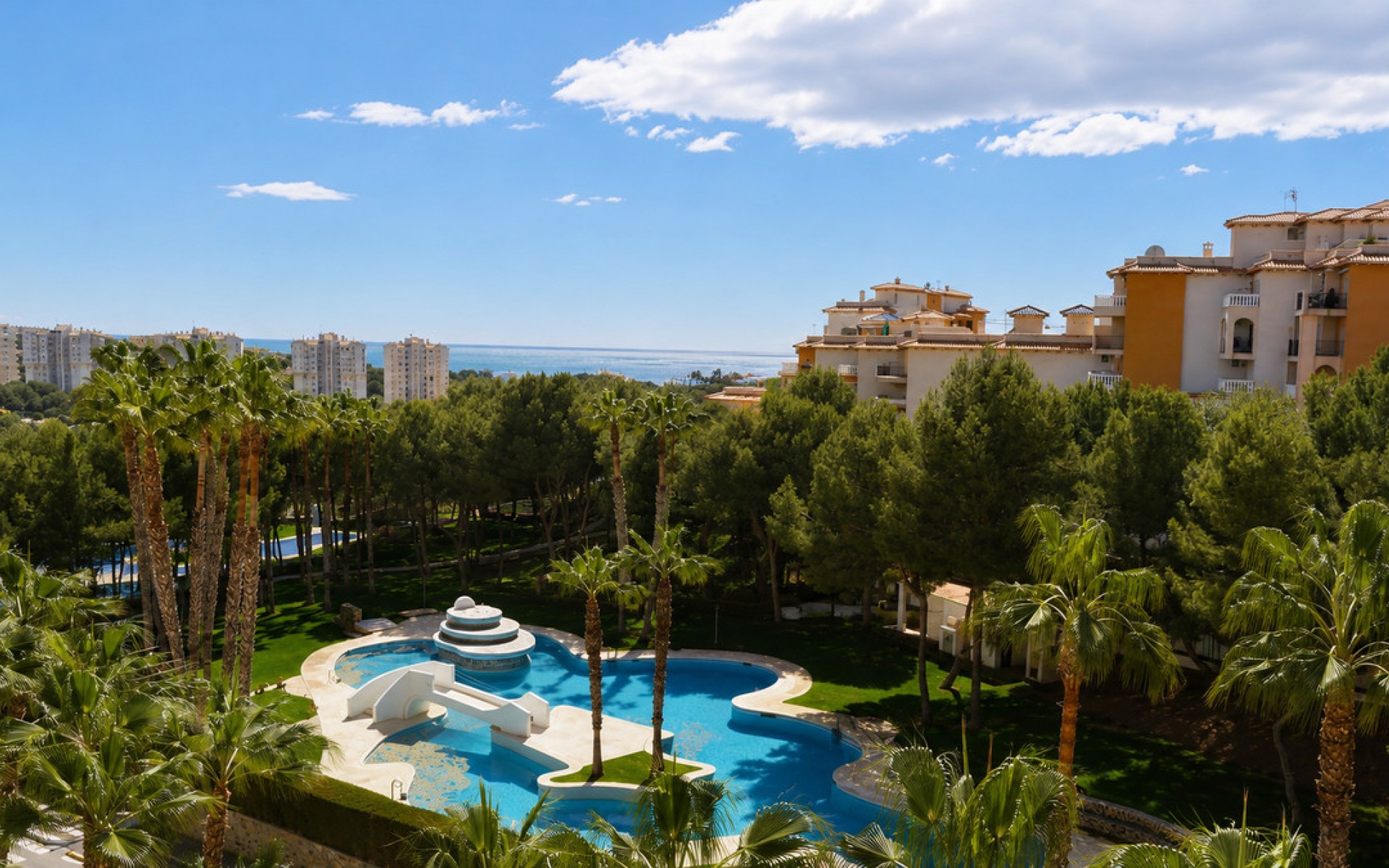 Resale - Apartment - Campoamor