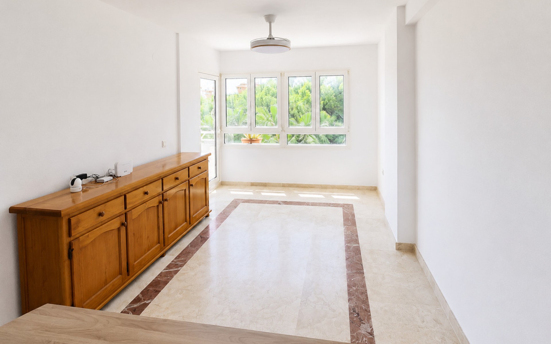 Resale - Apartment - Campoamor